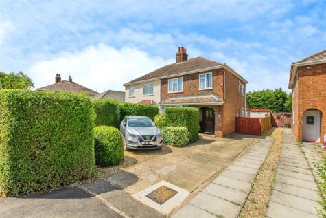 Broadway, Yaxley, Peterborough