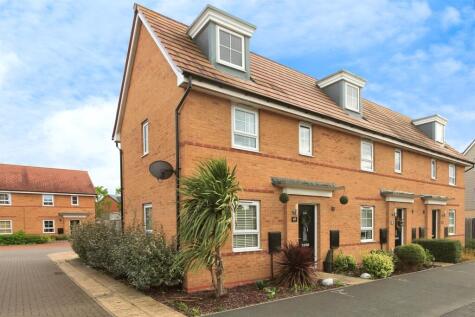 Aqua Drive, Hampton Water, Peterborough