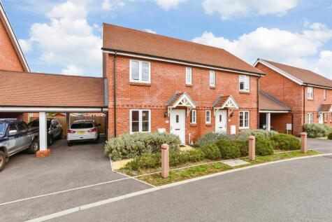 Rathbone Crescent, Horley, Surrey