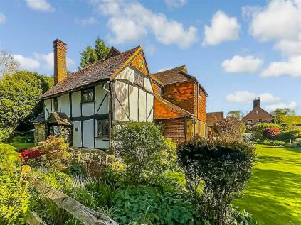 Horsham - 3 bedroom cottage for sale