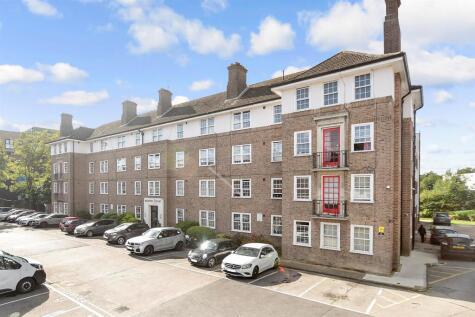 Bishopric Court, Horsham, West Sussex