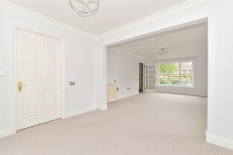 Bluecoat Pond, Christs Hospital, Horsham, West Sussex