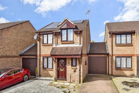 Tanyard Close, Horsham, West Sussex
