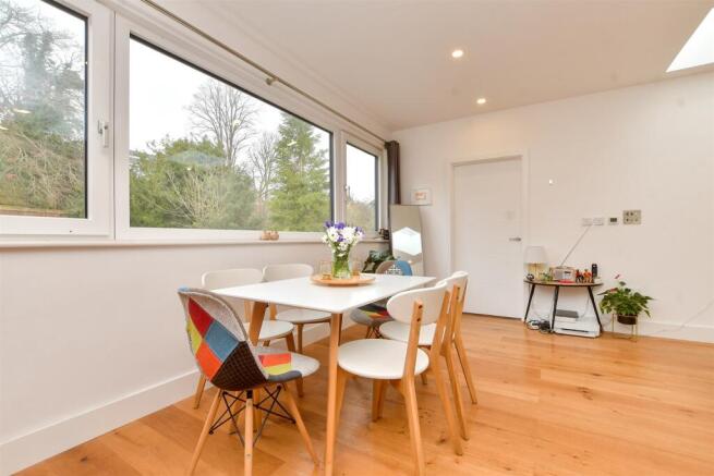 Kitchen / Lounge / Diner