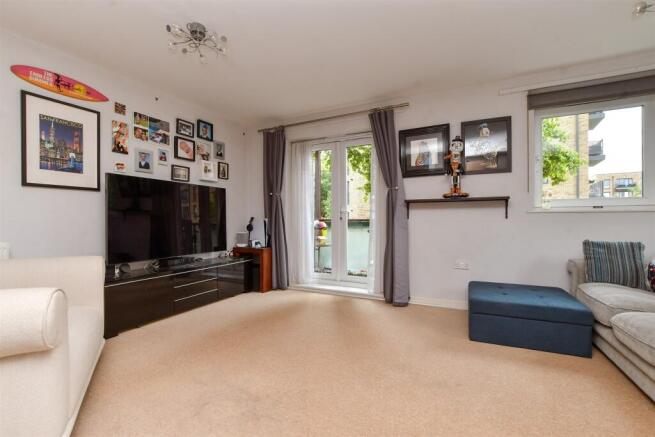 Kitchen / Living Room