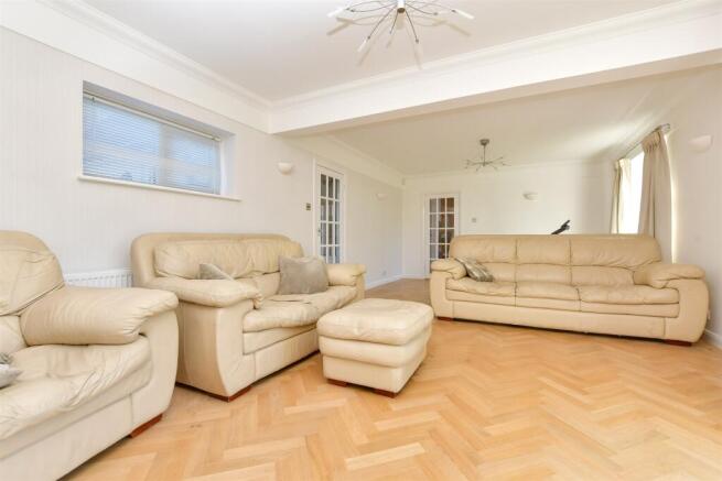 Living / Dining Room