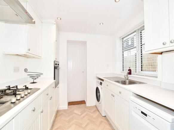Kitchen 1
