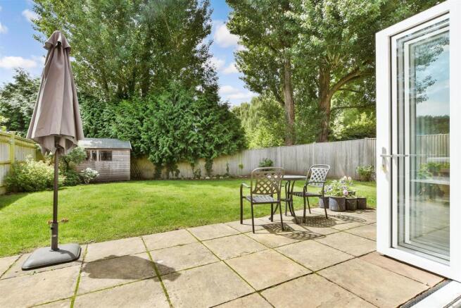 External Lifestyle Photograph