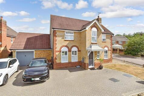 Eversfield, Southwater, Horsham, West Sussex