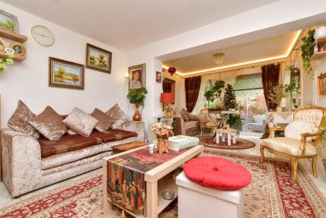 Alberta Avenue, Cheam, Surrey