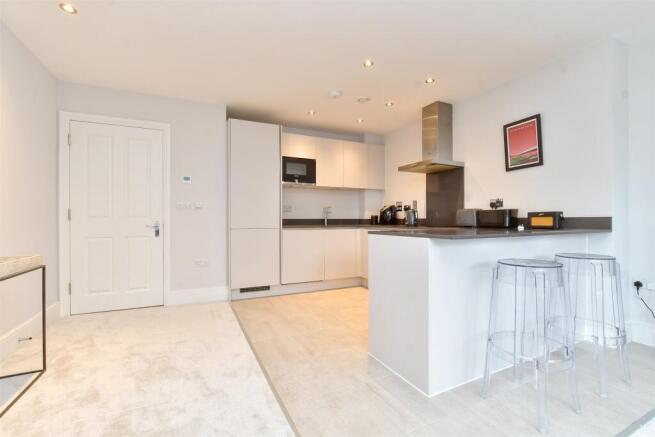 Kitchen/Lounge