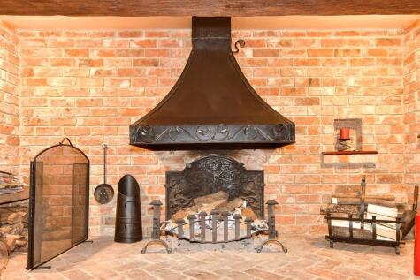 Ringles Cross, Uckfield, East Sussex