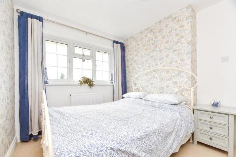 Hunters Way, Uckfield, East Sussex