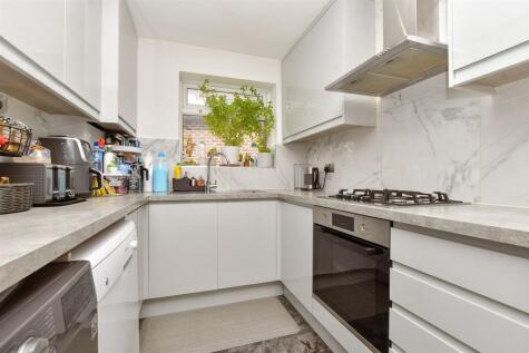 Haselmere Close, Wallington, Surrey