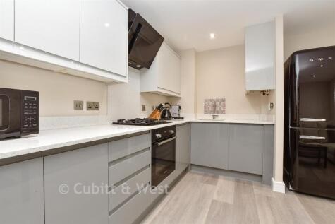 Heron Way, Wallington, Surrey