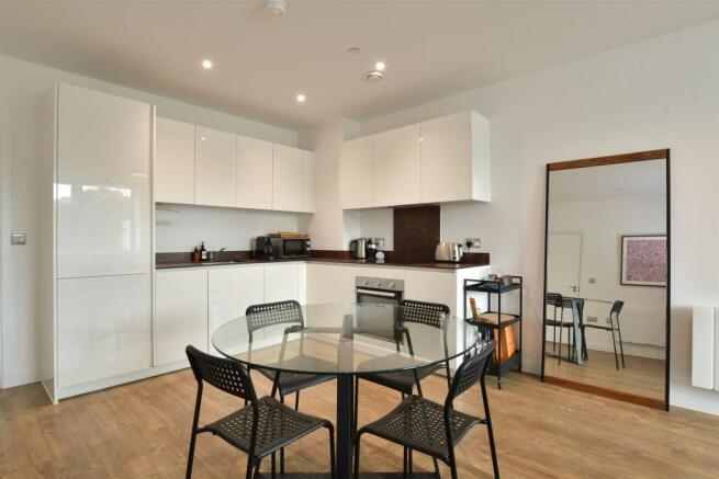 Lounge/Kitchen Dining Room