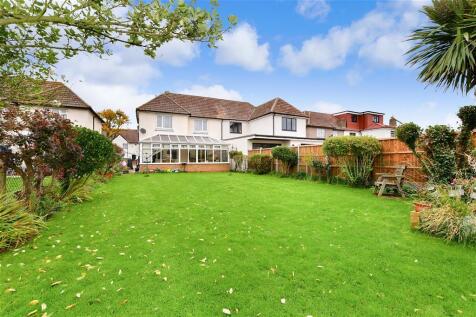 3 Bedroom Semi Detached House For Sale In South Road Chadwell Heath Romford Essex Rm6