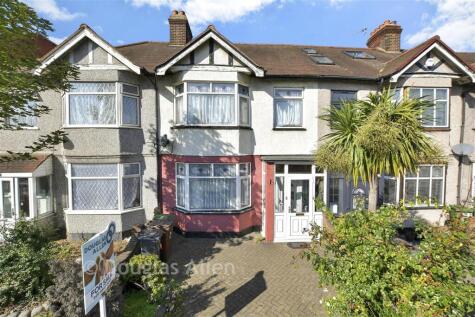 Whalebone Lane North, Romford, Essex