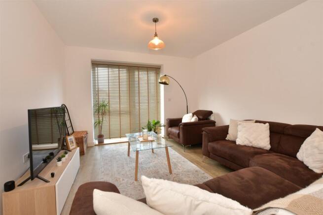 Lounge/Kitchen /Dining Room