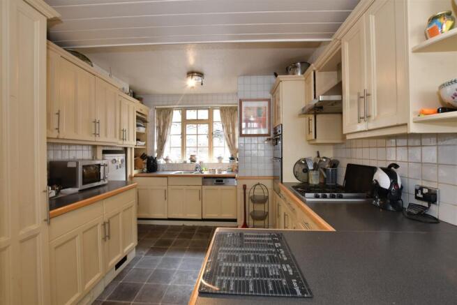 Kitchen/ Breakfast Room *