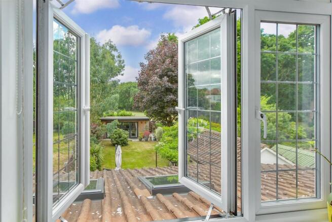 External Lifestyle Photograph