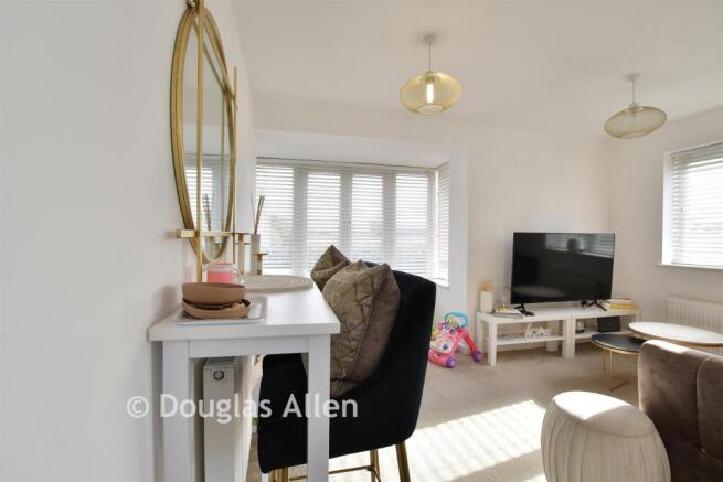 Lounge/Kitchen /Dining Room