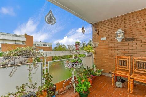 The Bowls, Chigwell, Essex