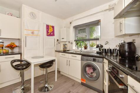 New Wanstead, Wanstead