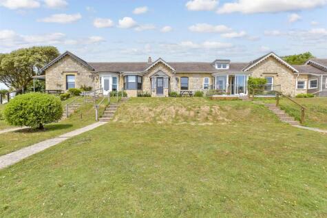 Alum Bay, Totland Bay, Isle of Wight