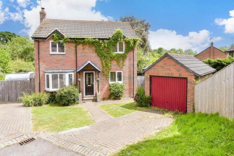 Blackthorn Close, Newport, Isle of Wight