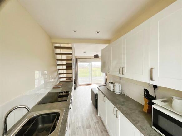 Kitchen 1