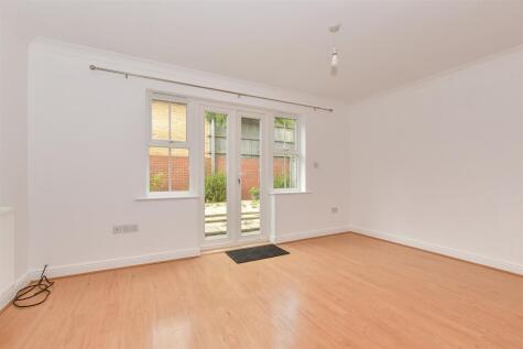 Gravelly Field, Ashford, Kent