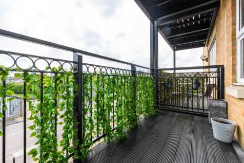 Slade Green Road, Erith, Kent