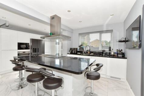 Willington Street, Maidstone, Kent