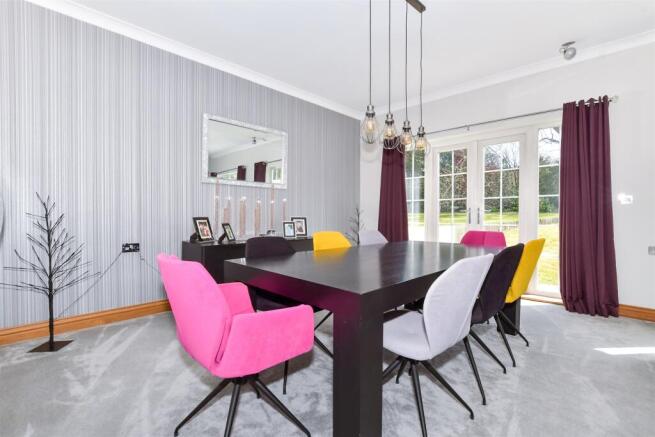 Lounge/Diner