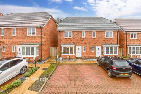 Fairall Close, Harrietsham, Maidstone, Kent