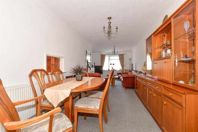 Lounge/Diner