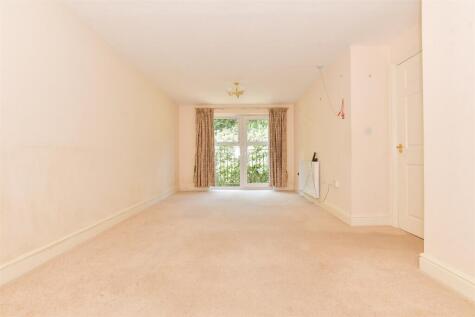 Ashford Road, Canterbury, Kent