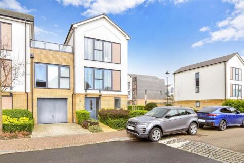 Samphire Way, Chatham, Kent