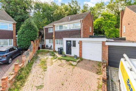 Drudgeon Way, Bean, Dartford, Kent