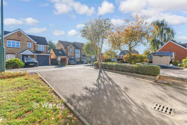 Driveway/Parking