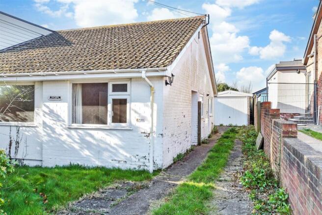 Driveway/Parking