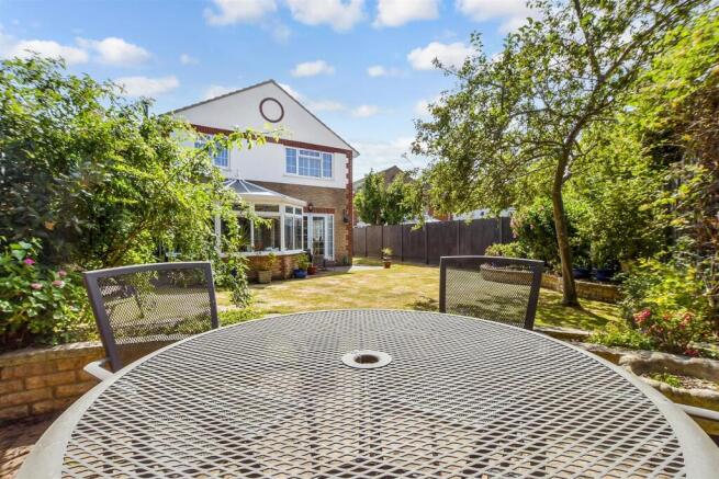 External Lifestyle Photograph