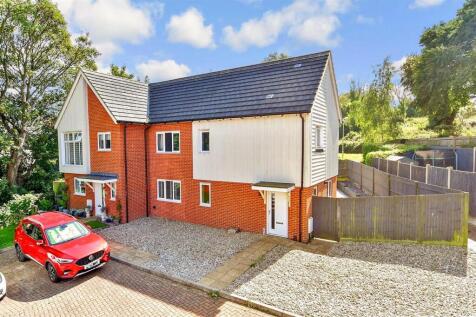 Elysium Park Close, Whitfield, Kent