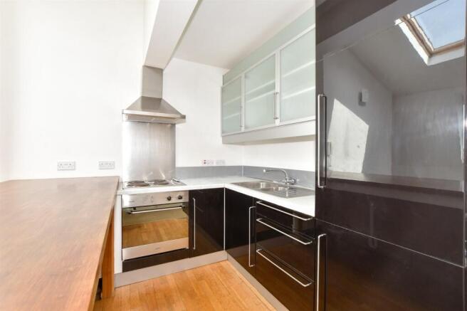 Lounge/Kitchen