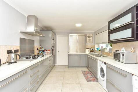 First Avenue, Gillingham, Kent