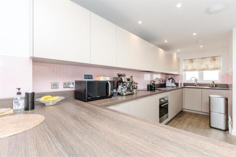 Whitworth Close, Northfleet, Gravesend, Kent