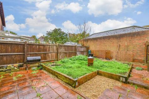 Mill Close, Lenham, Maidstone, Kent