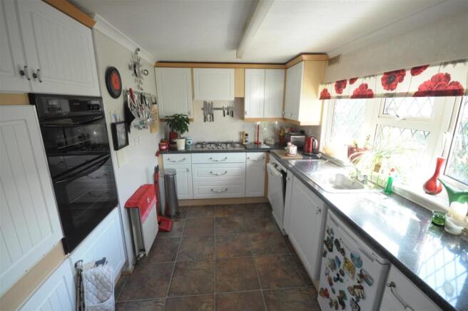 Kitchen 2