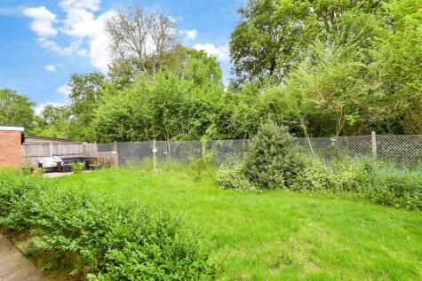 Swallow Road, Birds Estate, Larkfield, Kent